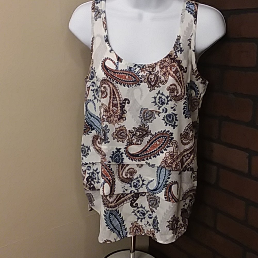Metaphor Paisley Tank NWOT